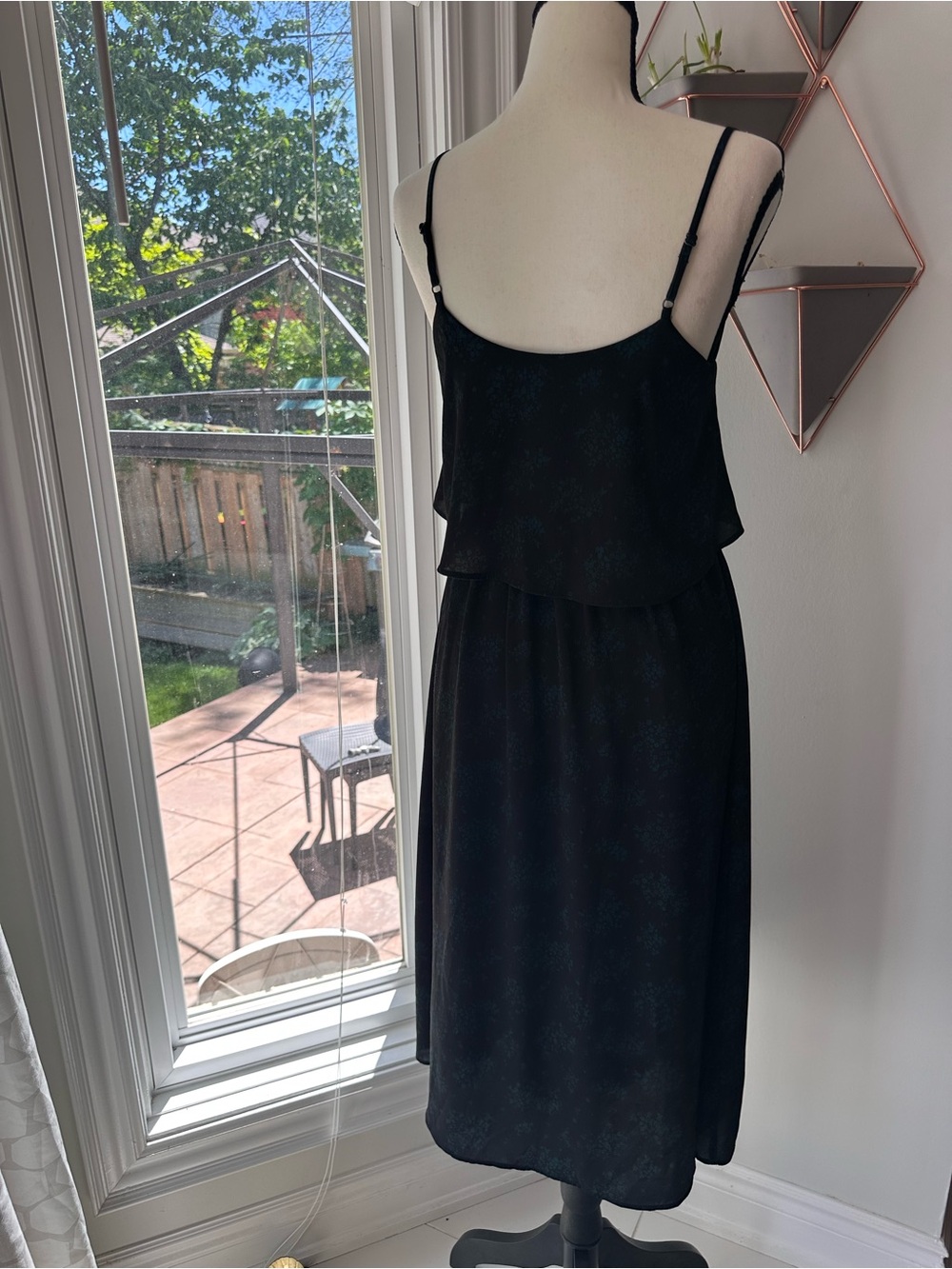 OAK + FORT Black Green Floral Ruffle Layered Spaghetti-Strap Midi Dress Size XS - Picture 6 of 13